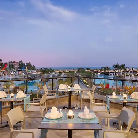 Mylome Luxury & 5* אוקורקאלאר