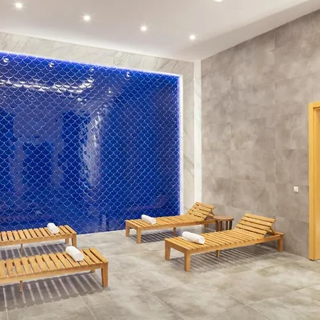 Mylome Luxury & מלון אוקורקאלאר